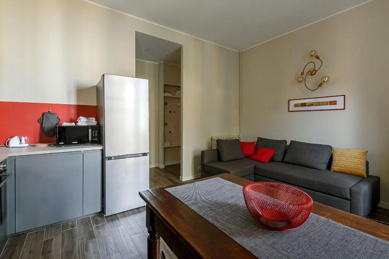 Apartment Monviso By Halldis Milan Italy