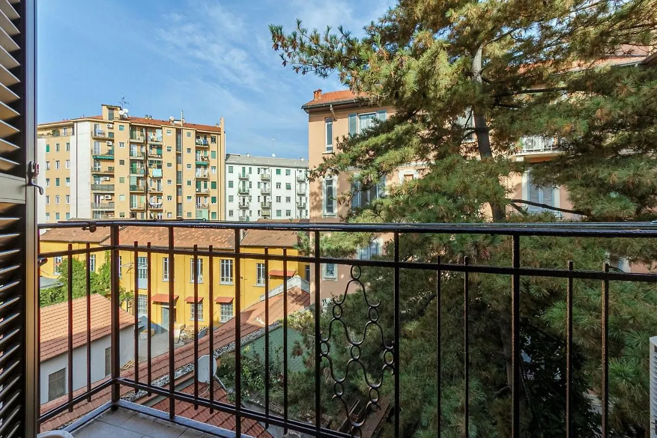 Monviso By Halldis Milan Apartment